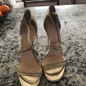 Size 10 gold sparkly pumps